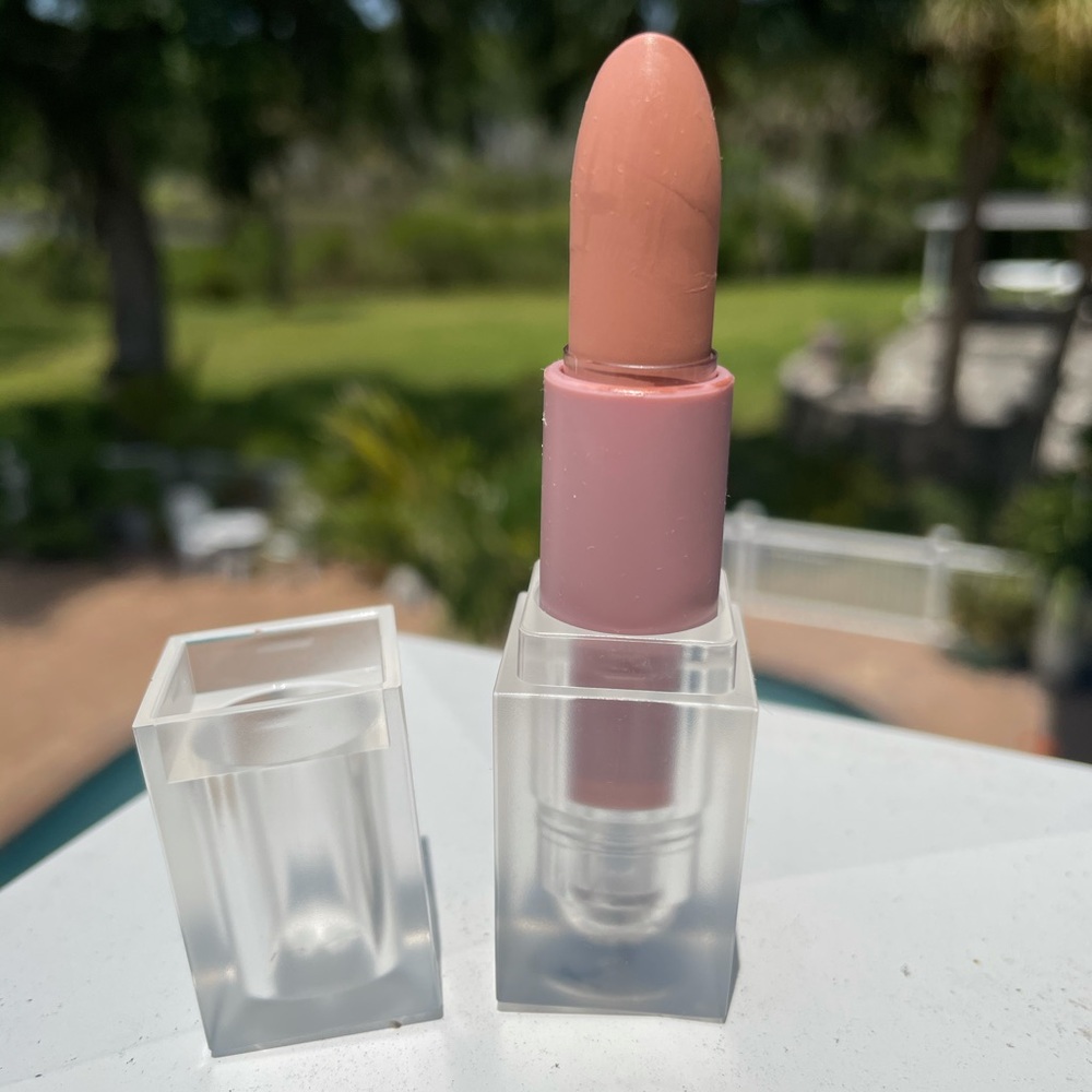 KKW Beauty Lipstick